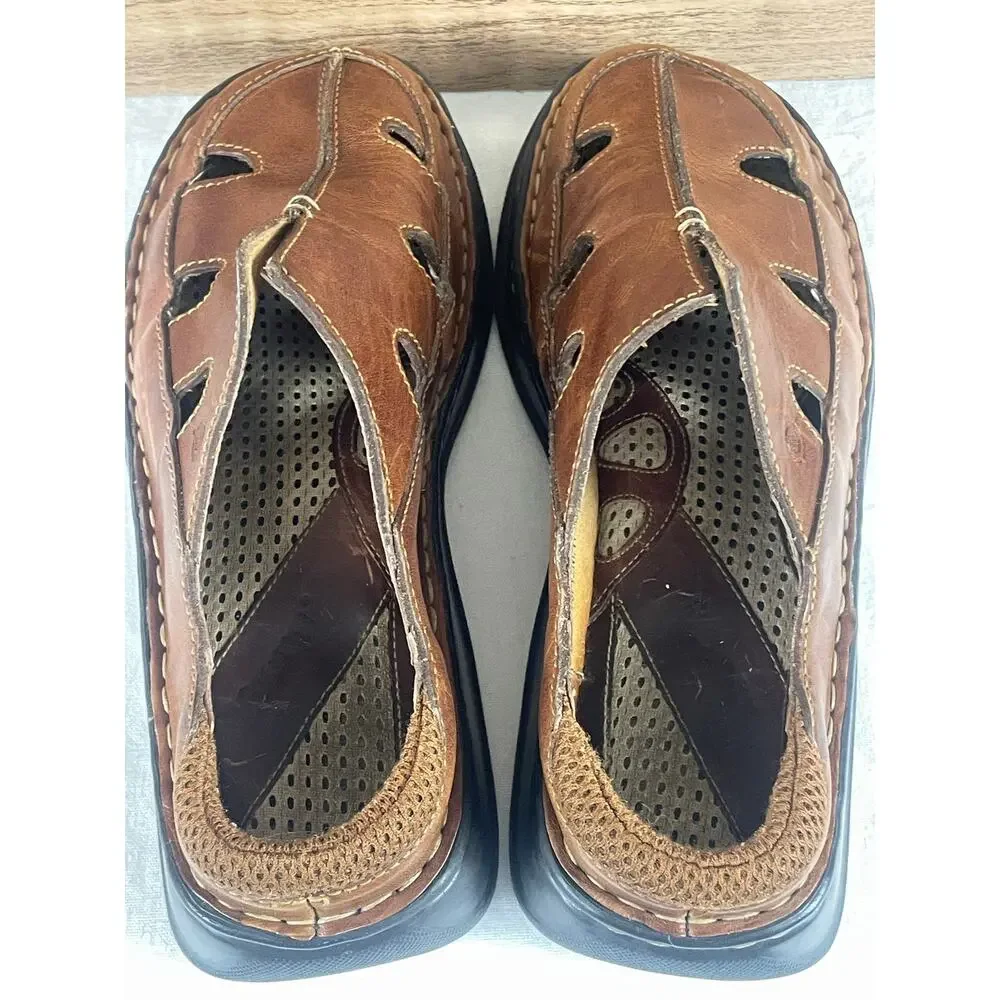 Born Brown Leather Closed Toe Clog Sandals Slip On Men's Size 10 / 42M